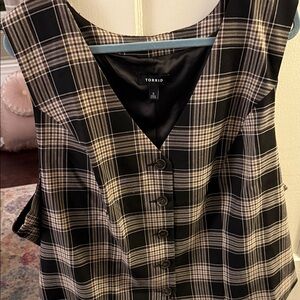 Torrid 5X Plaid Button-Down Vest